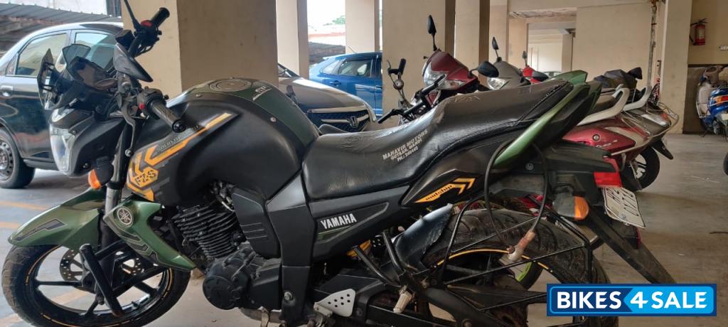 Military Green Special Edition Yamaha FZ-S