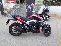 Bajaj Dominar 250