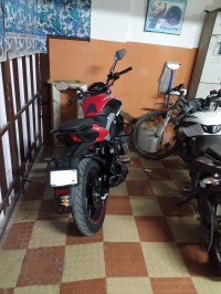 Bajaj Dominar 250