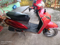 Red Honda Activa 5G