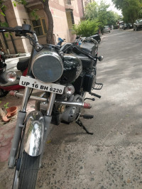 Magic Black Royal Enfield Bullet Electra