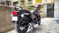 Bajaj Avenger Street 220