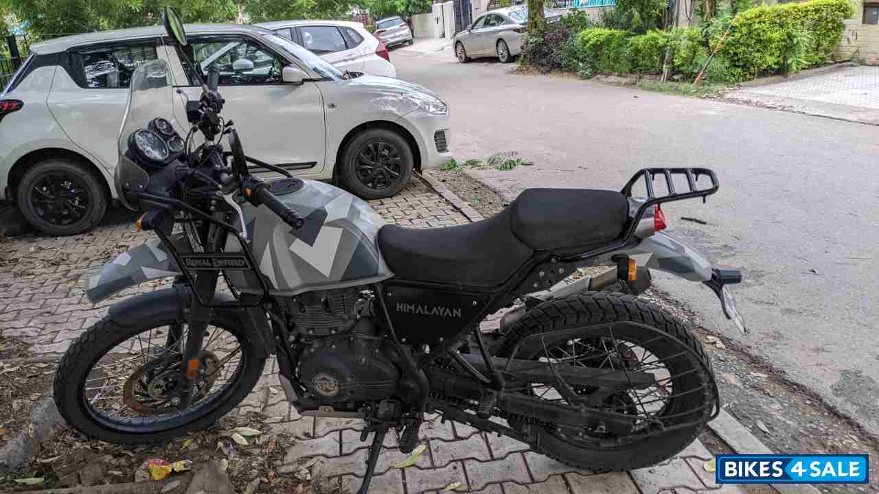 Royal Enfield Himalayan Sleet