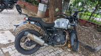 Royal Enfield Himalayan Sleet
