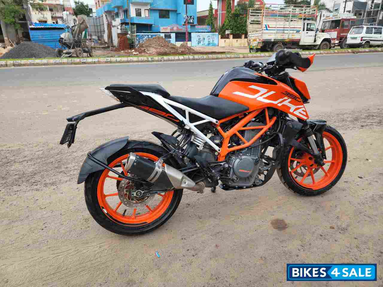 KTM Duke 390