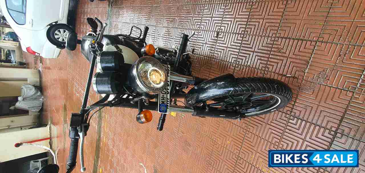 Whimsical White Royal Enfield Thunderbird X 350