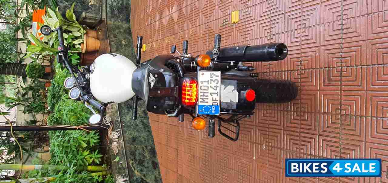 Whimsical White Royal Enfield Thunderbird X 350