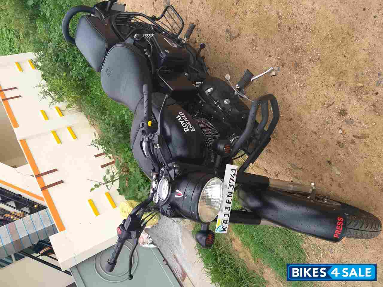 Royal Enfield Classic 500