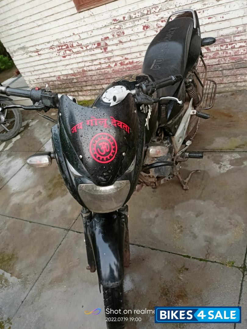 Black Bajaj Pulsar 150