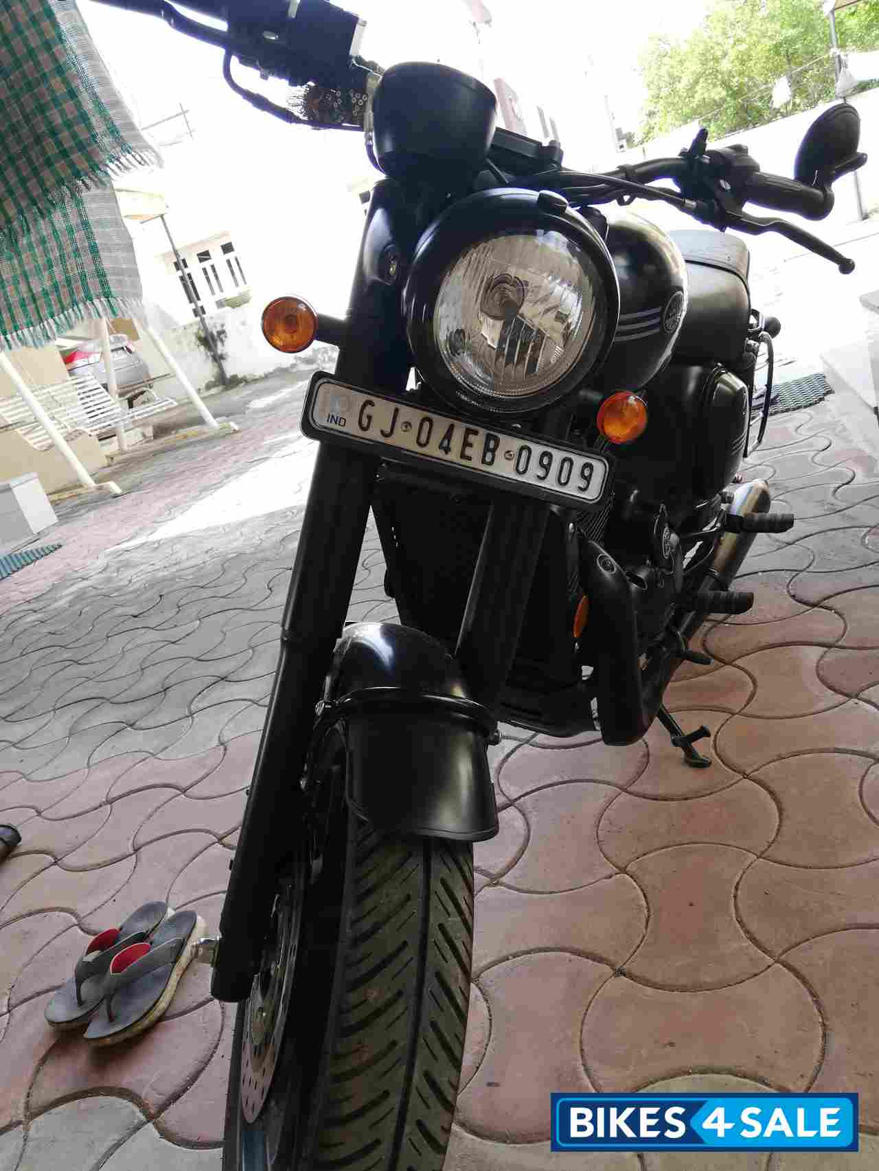 Jawa 42 Dual Channel ABS AllStar Black