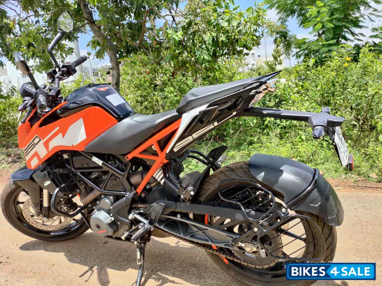 Electronic Orange KTM Duke 250
