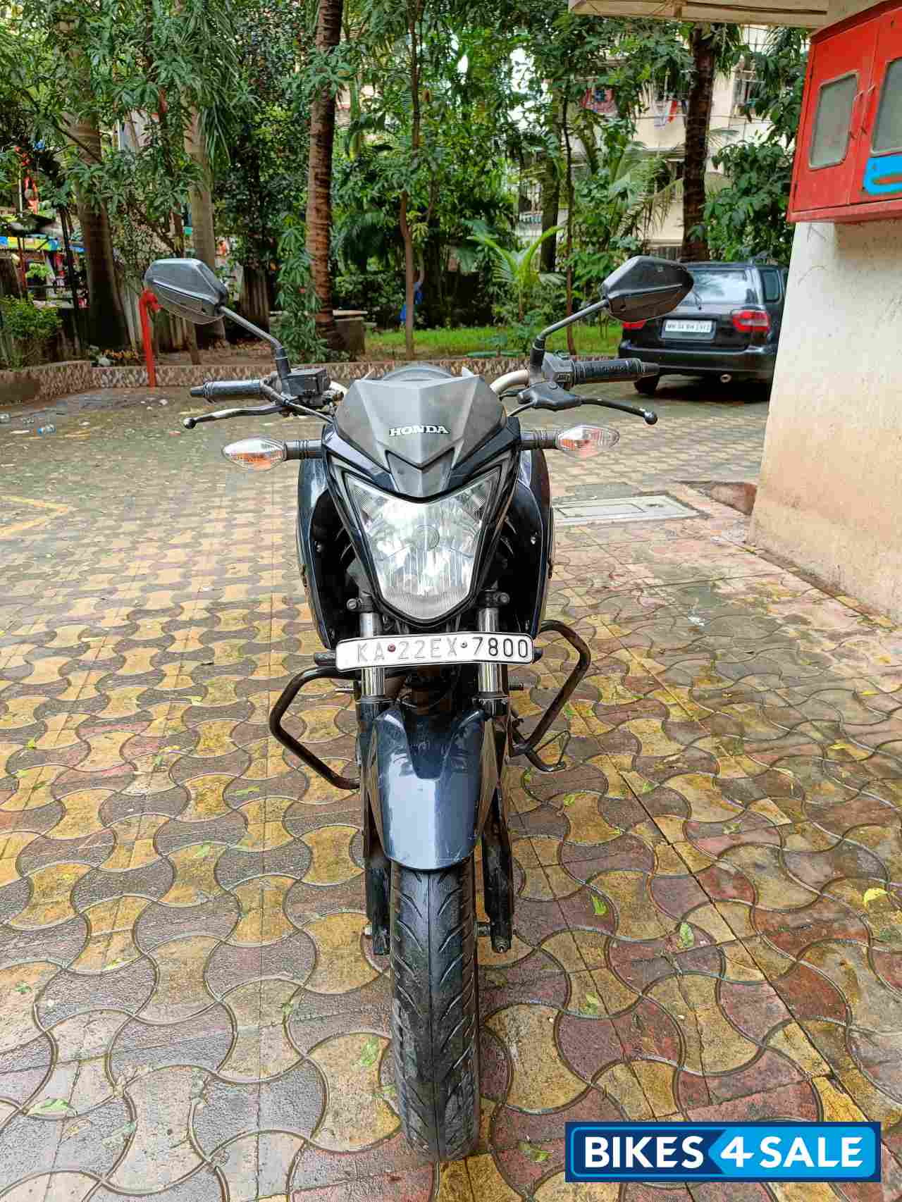 Honda CB Hornet 160R