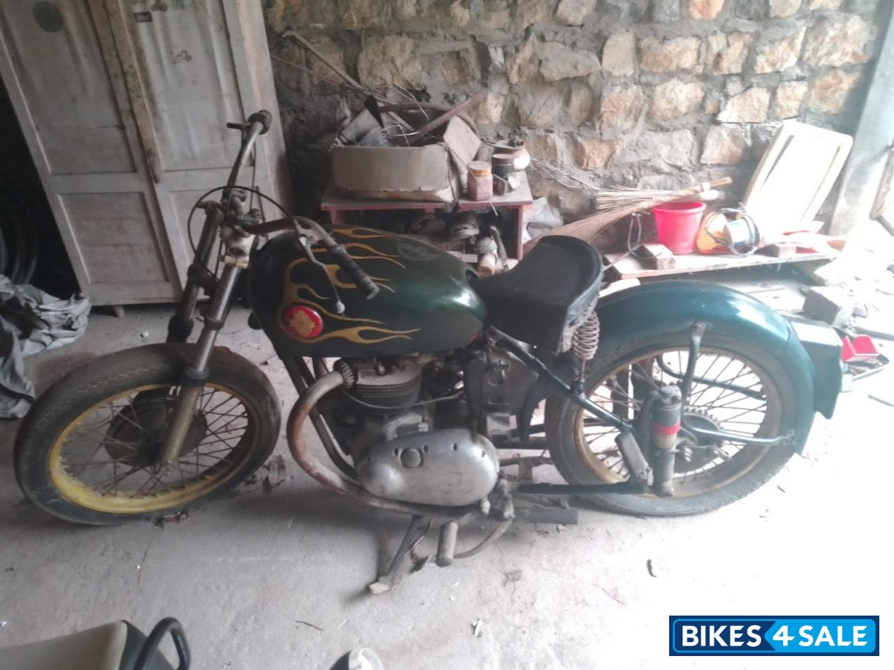 Vintage BSA Golden Flash 650 Twin