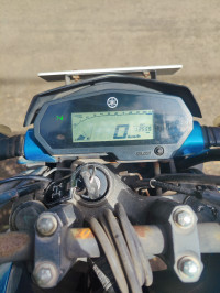 Blue Yamaha FZS 25