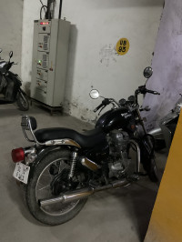 Black Royal Enfield Thunderbird TwinSpark 350