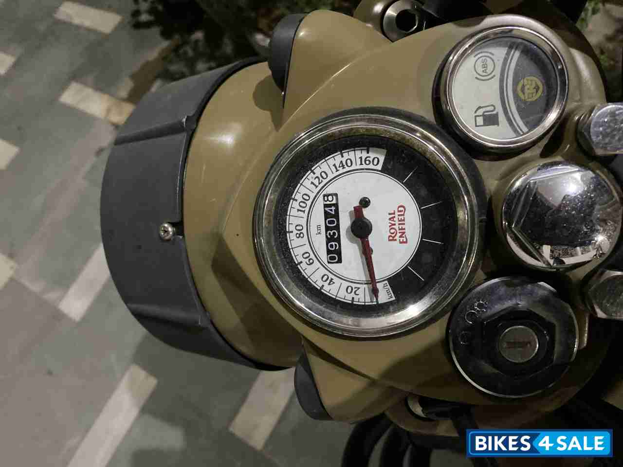 Royal Enfield Classic 350 Royal Enfield Classic 350