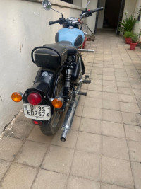 Red Royal Enfield Classic 350 Redditch Red