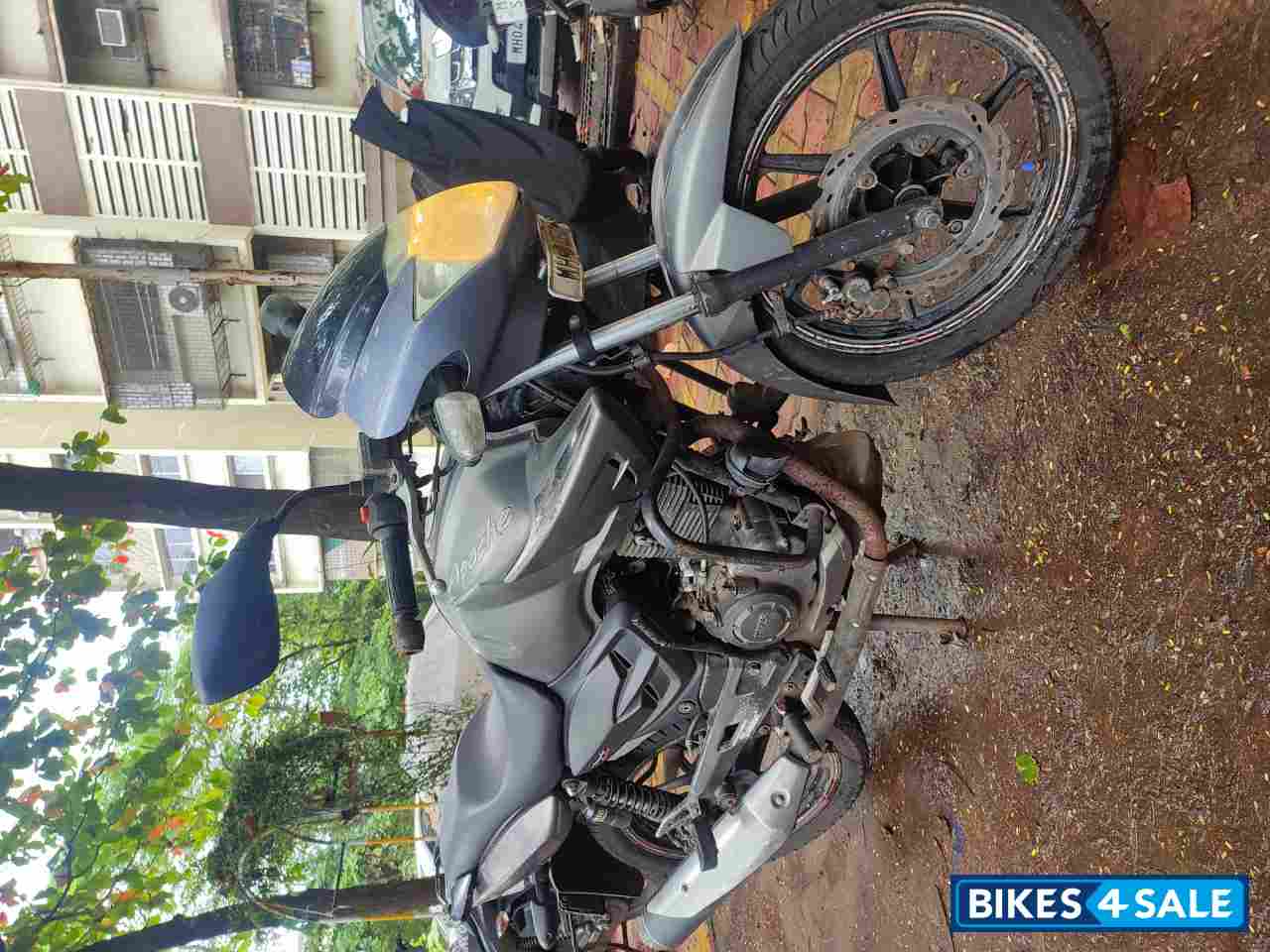 TVS Apache RTR 160 TVS Apache RTR 160