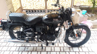 Black Royal Enfield Bullet 350 ES BS6