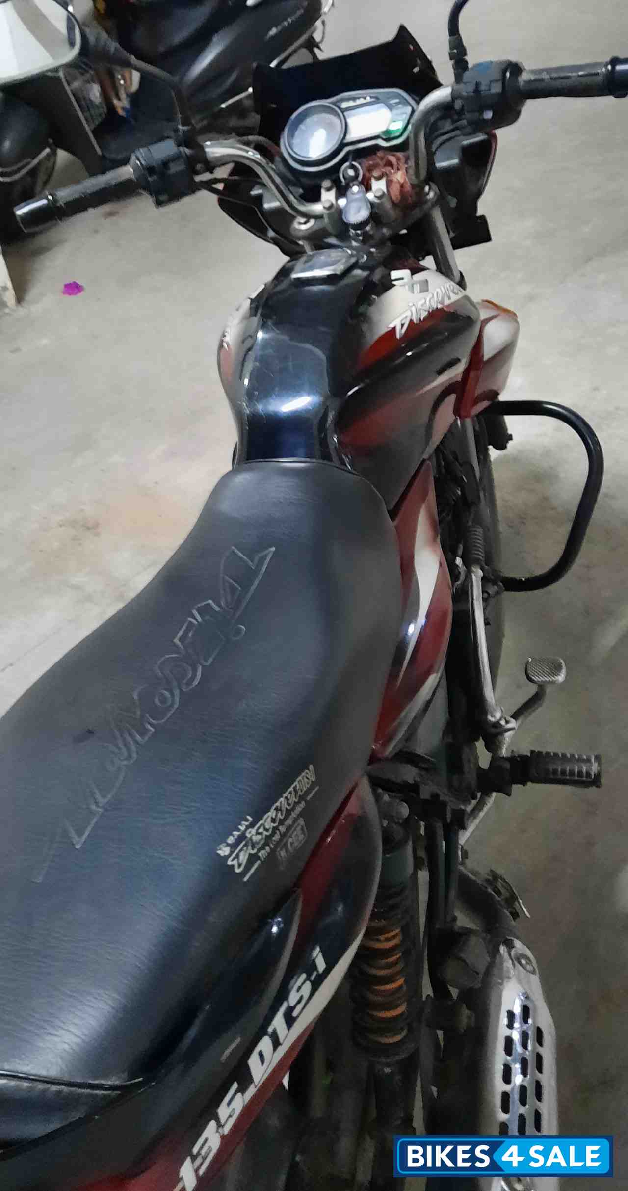Bajaj Discover DTSi 135