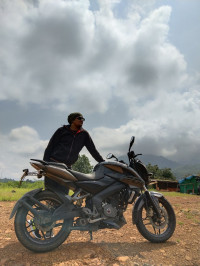 Bajaj Pulsar 200 NS 2018 Model