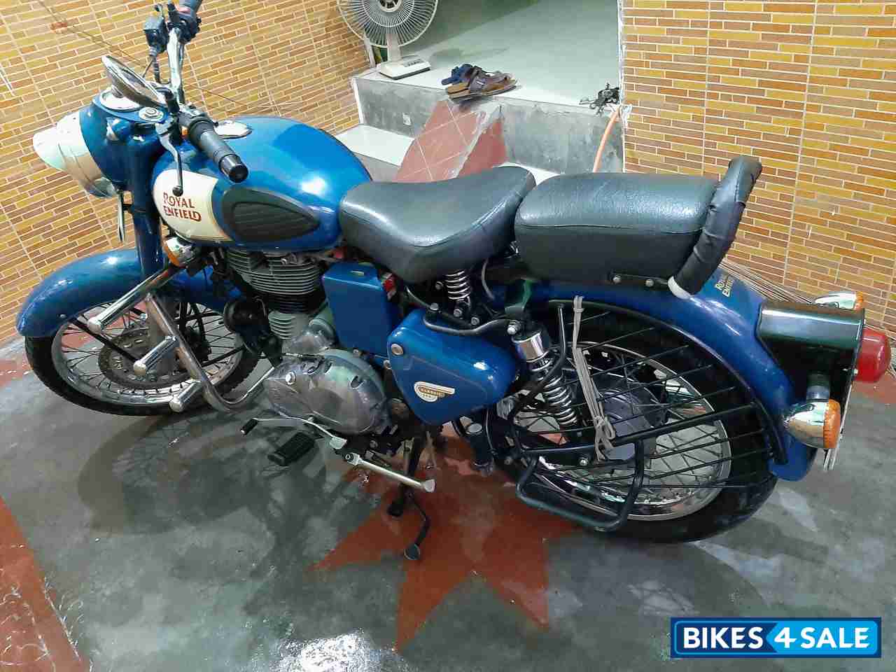 Royal Enfield Bullet 350 ES Royal Enfield Bullet 350 ES