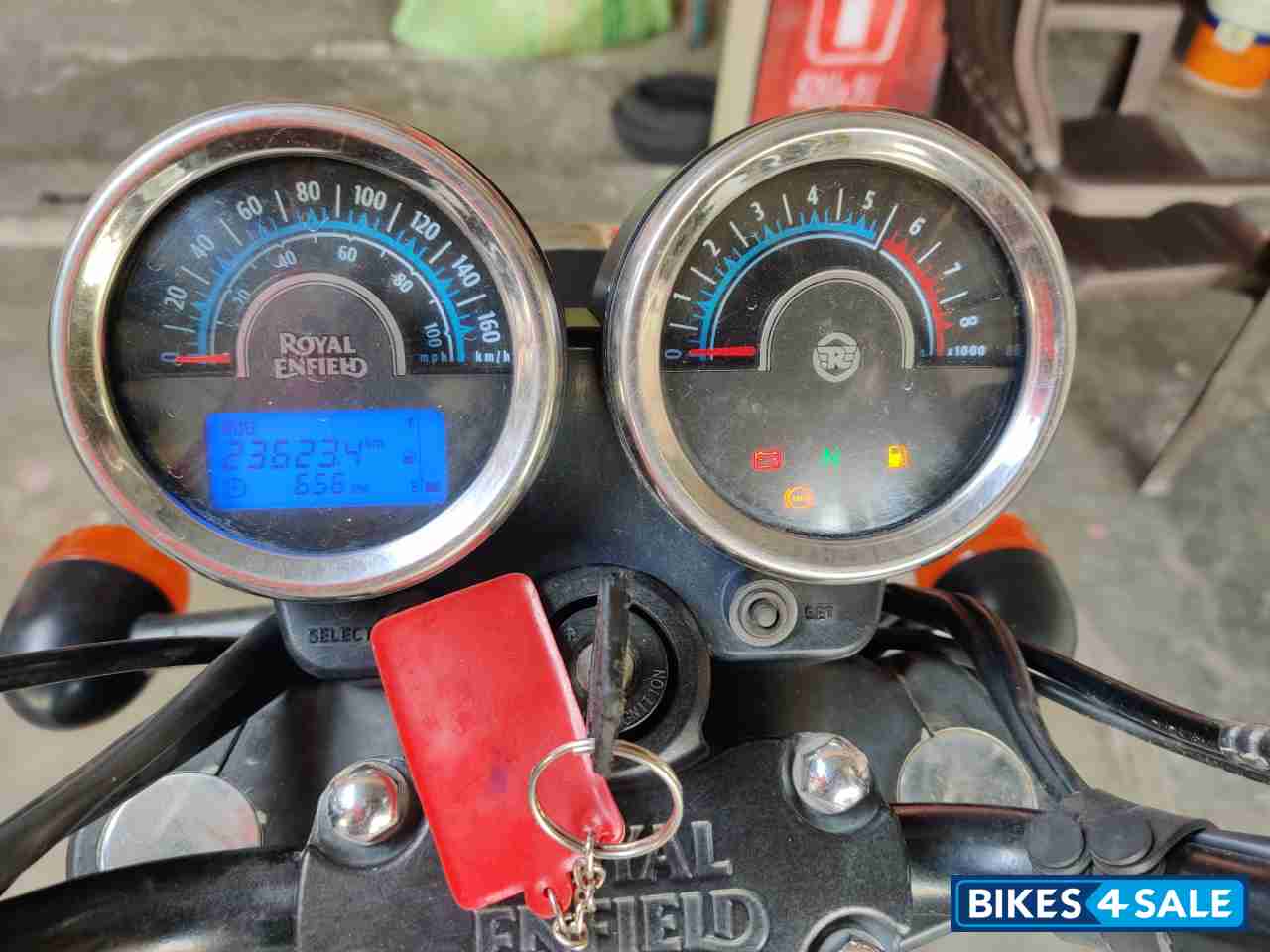 Royal Enfield Thunderbird X 350