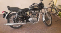 Black Royal Enfield Bullet 350 ES