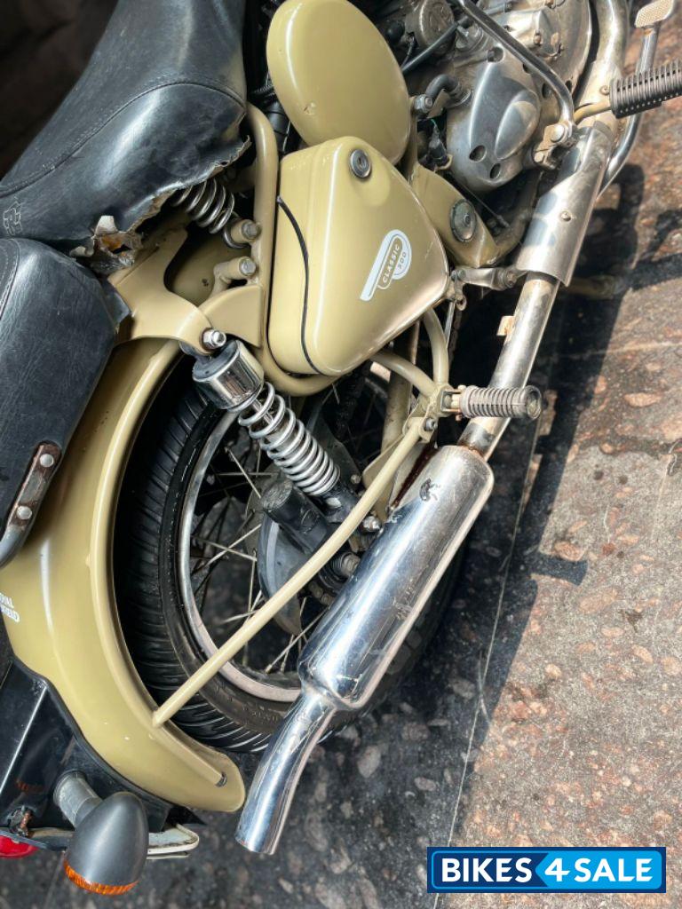 Sand Color Royal Enfield Classic Desert Storm