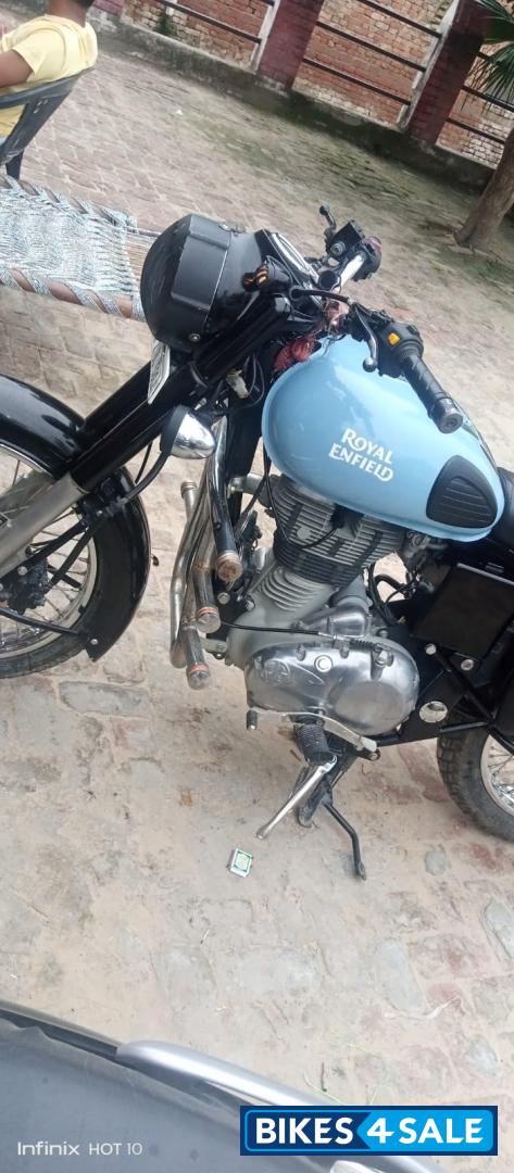 Royal Enfield Classic 350 Redditch Blue