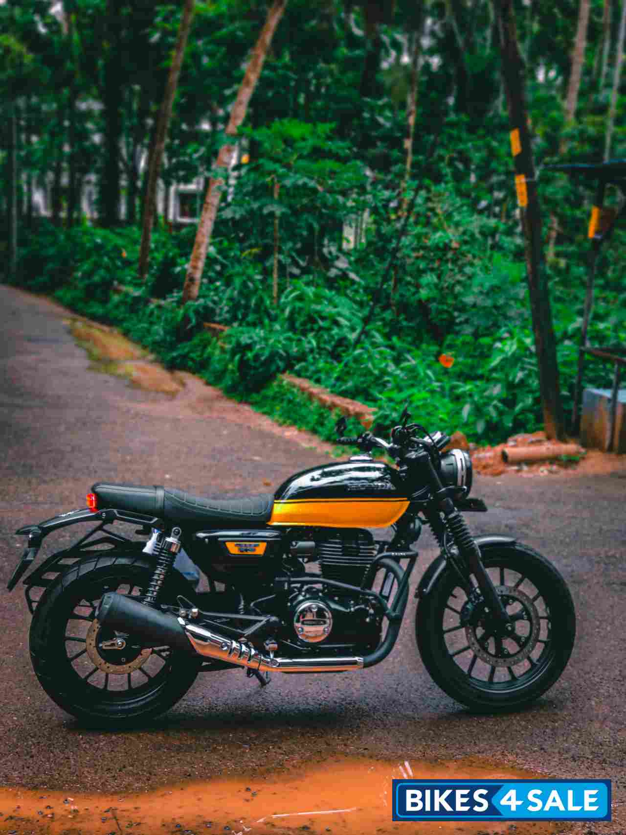 Honda CB350RS