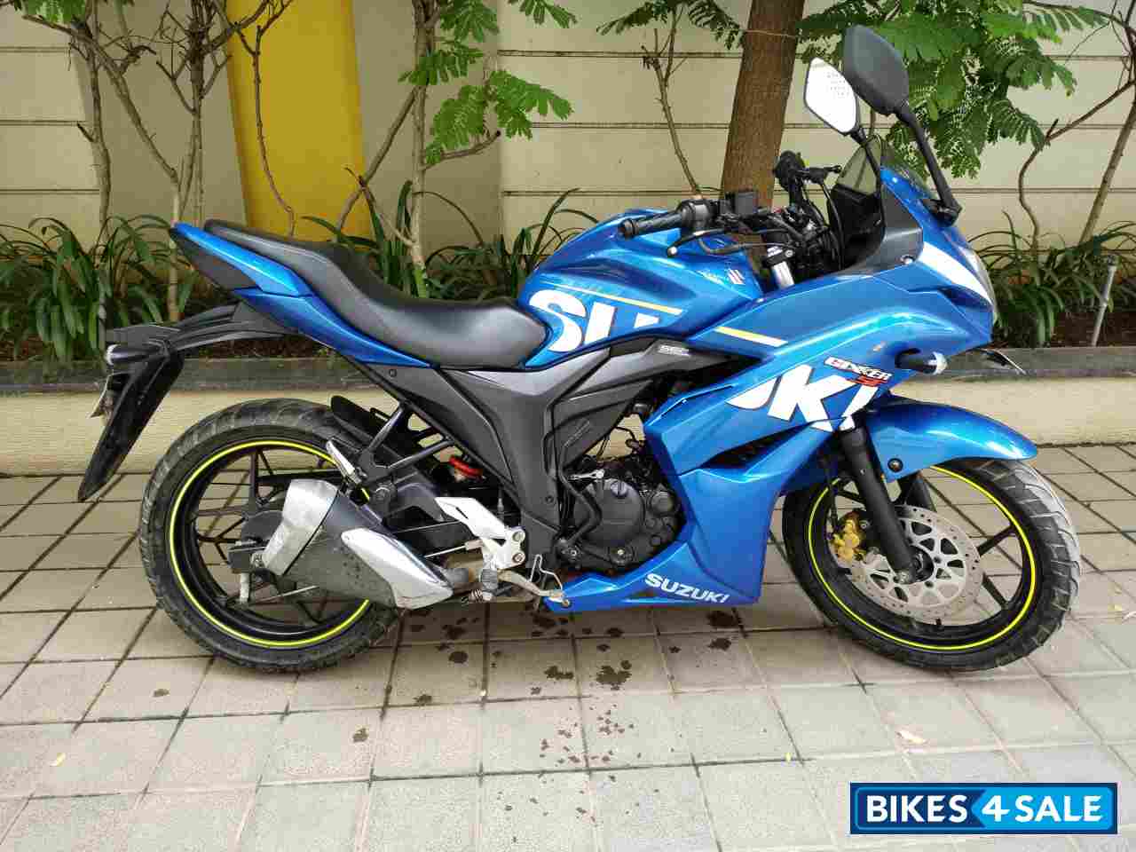 Moto Gp Edition Suzuki Gixxer SF Moto GP