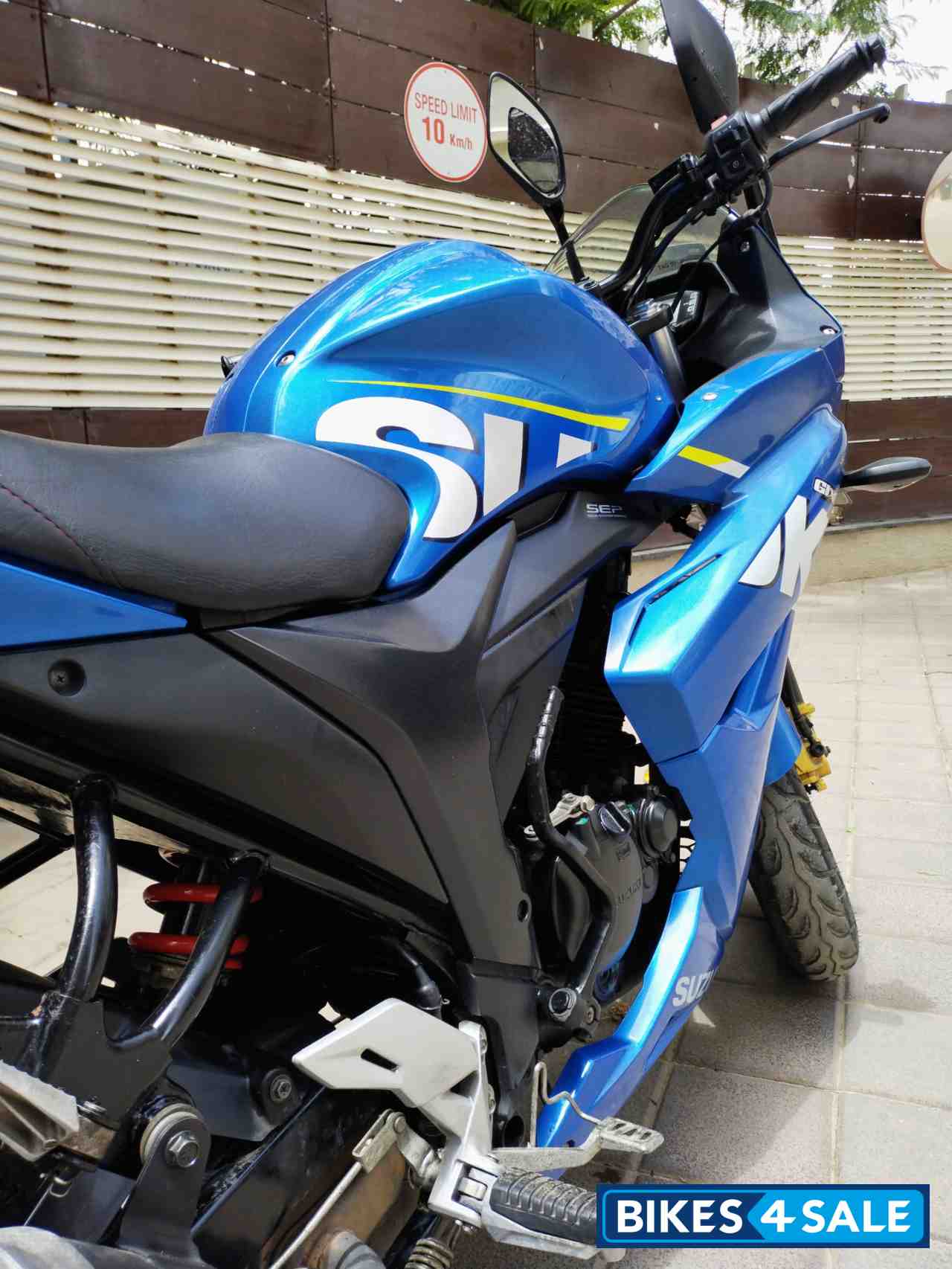 Moto Gp Edition Suzuki Gixxer SF Moto GP