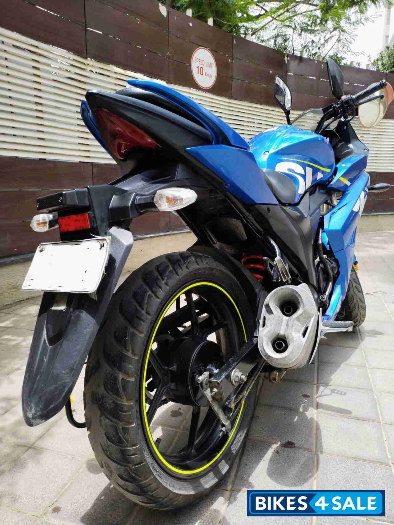 Moto Gp Edition Suzuki Gixxer SF Moto GP