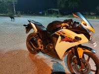 Honda CBR 150R