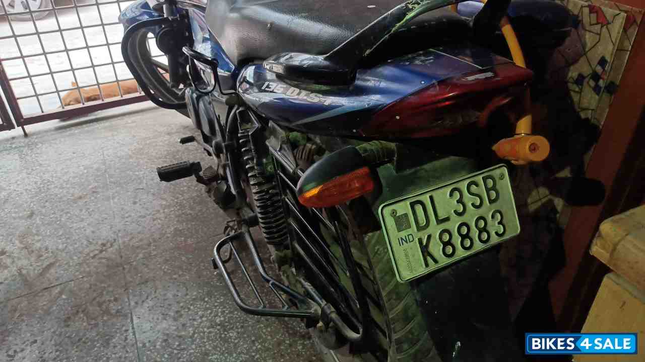 Bajaj Discover DTSi 135