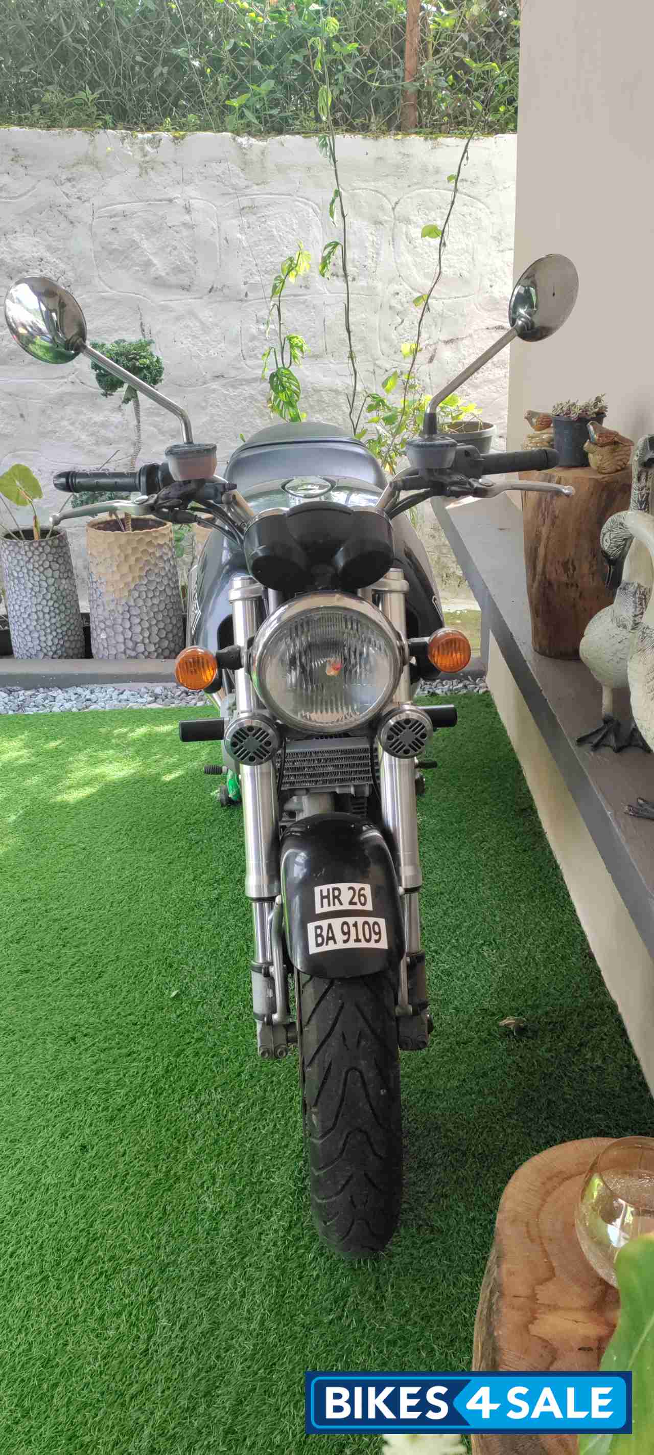 Black Ducati SportClassic