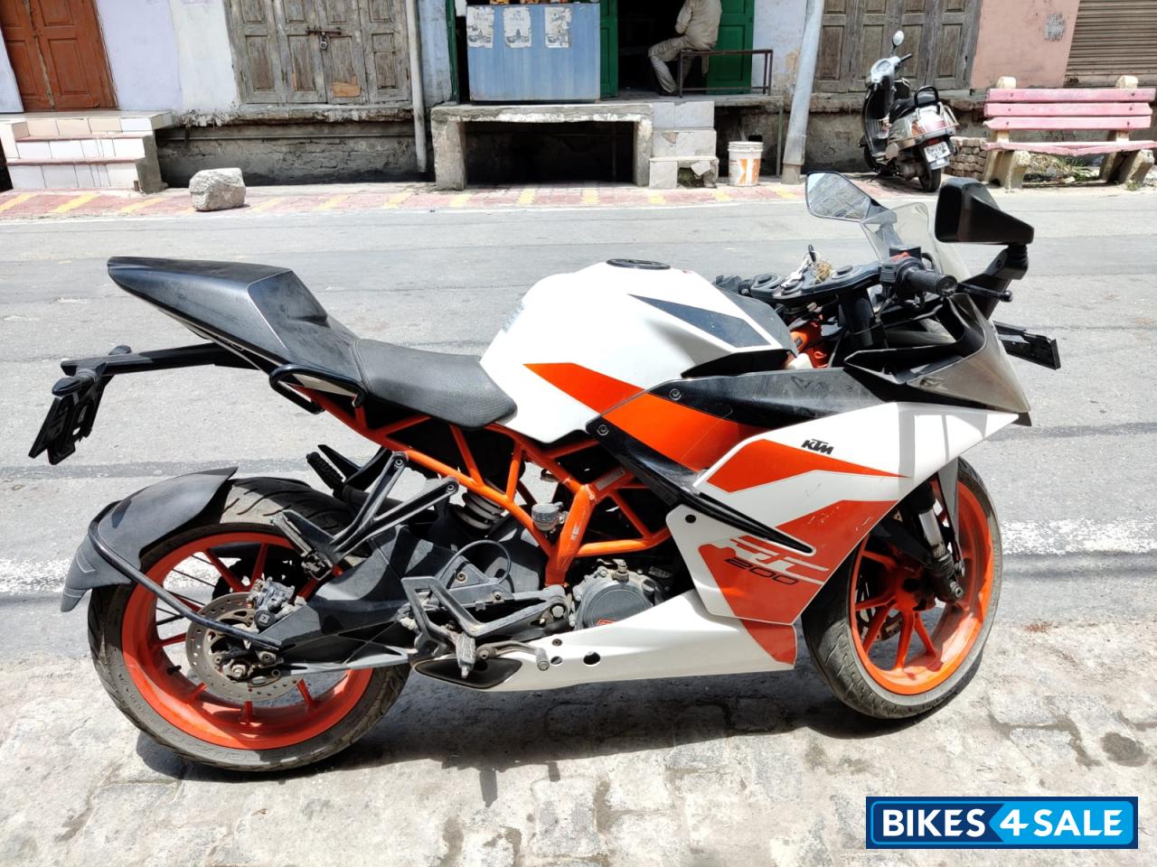 KTM RC 200