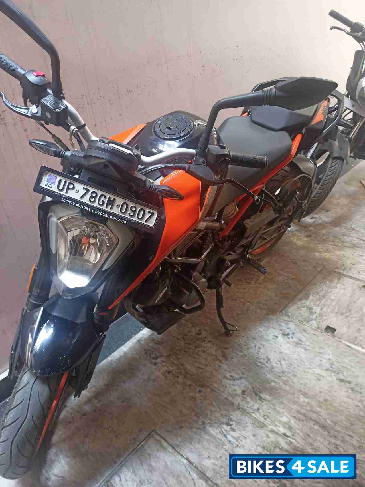 KTM Duke 200 ABS