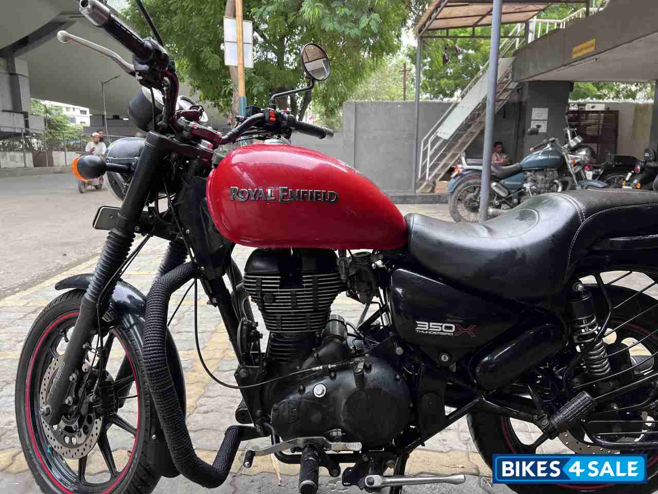Red Royal Enfield Thunderbird X 350