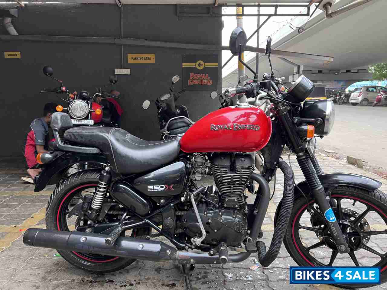 Red Royal Enfield Thunderbird X 350