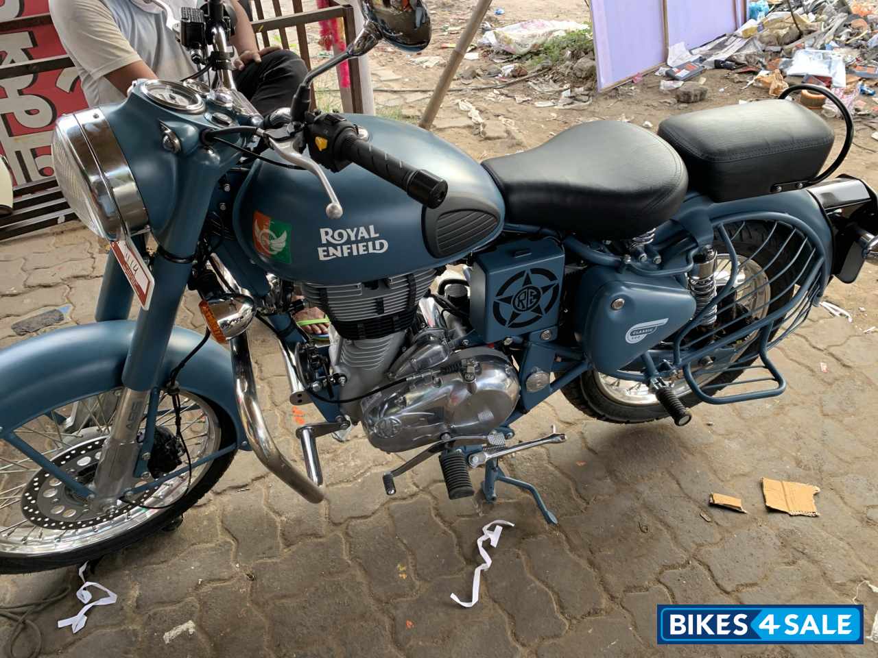 Squadron Blue Royal Enfield Bullet Standard 500