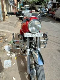 Marron Royal Enfield Bullet Electra
