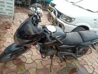 Black Bajaj Pulsar 150 Twin Disc