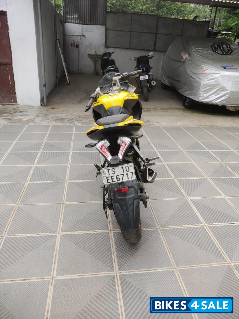 Yellow Bajaj Pulsar RS 200