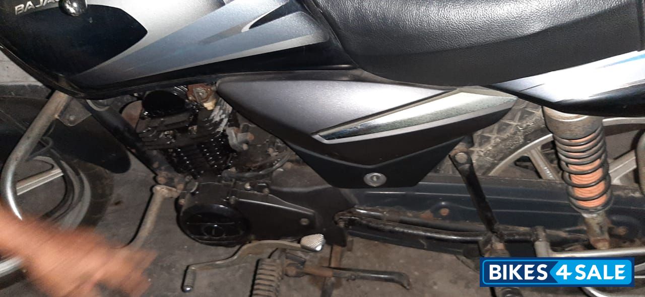 Black Bajaj Platina 100