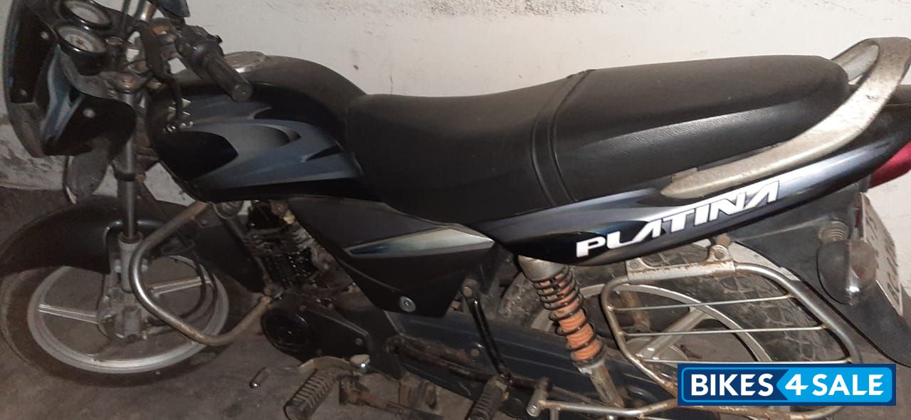 Black Bajaj Platina 100