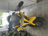 Yellow Bajaj Pulsar RS 200