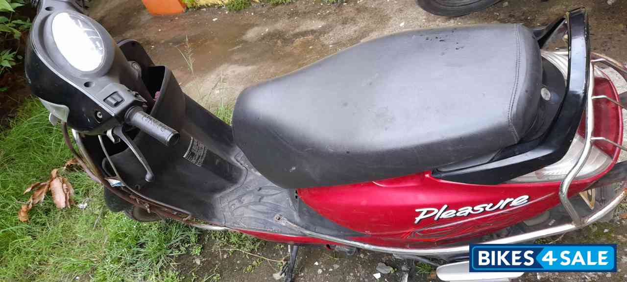 Red And Black Hero Pleasure