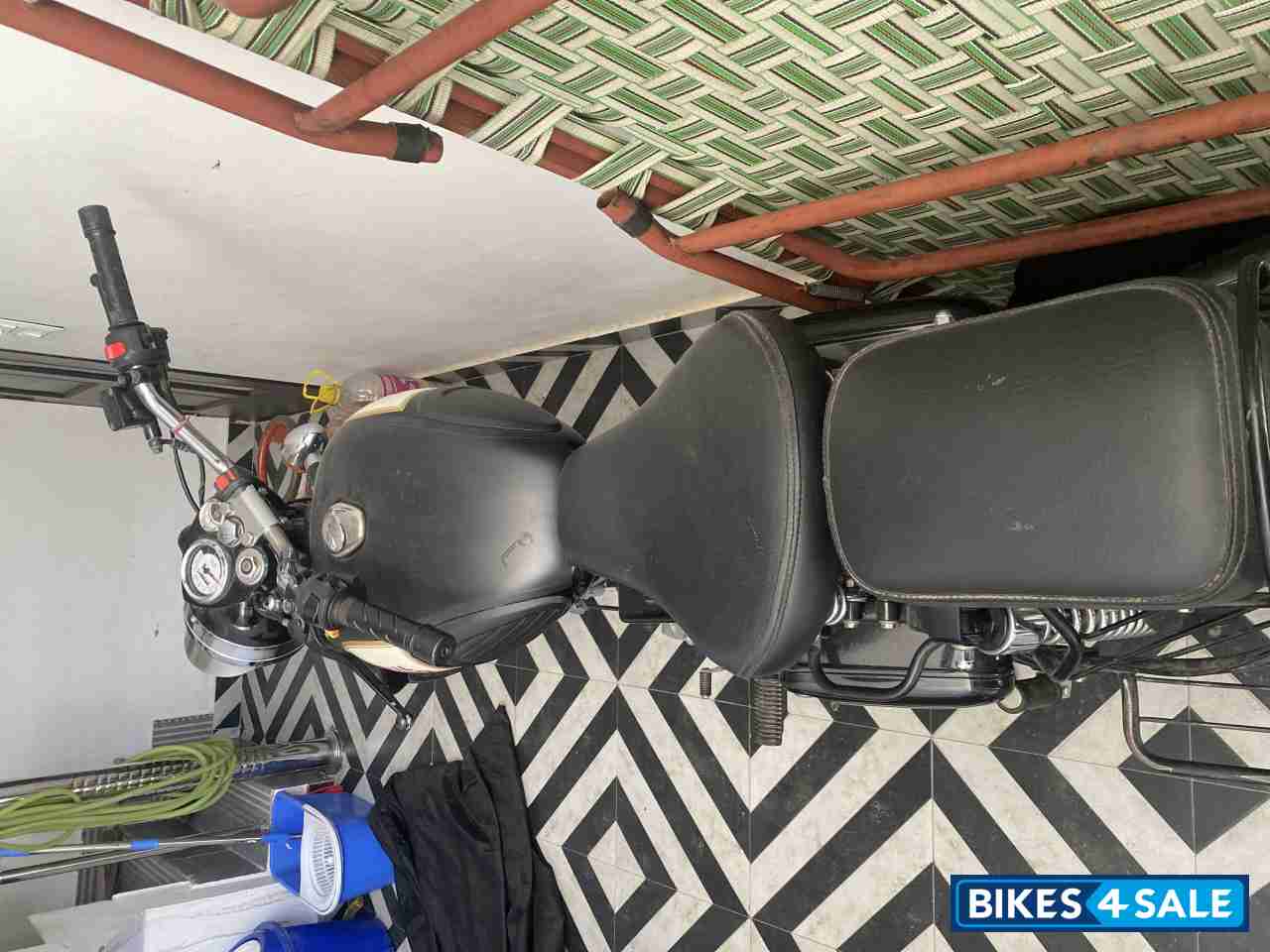 Royal Enfield Classic 350